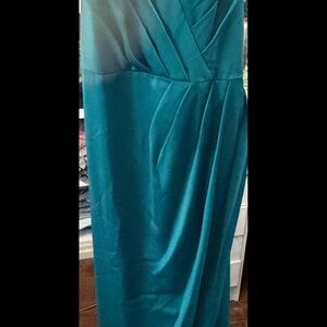 Elegant Teal Evening Dress